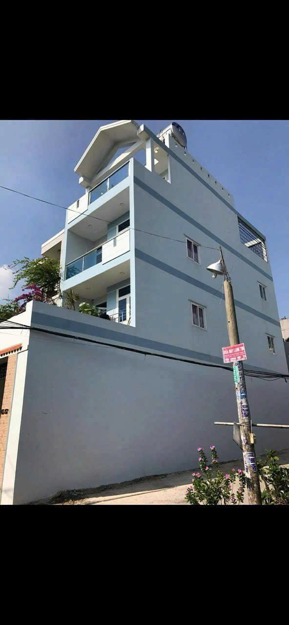 Nhà phố Quận Tân Phú 95m² giá 7.85 tỷ - Sẵn sàng dọn vào ở ngay!