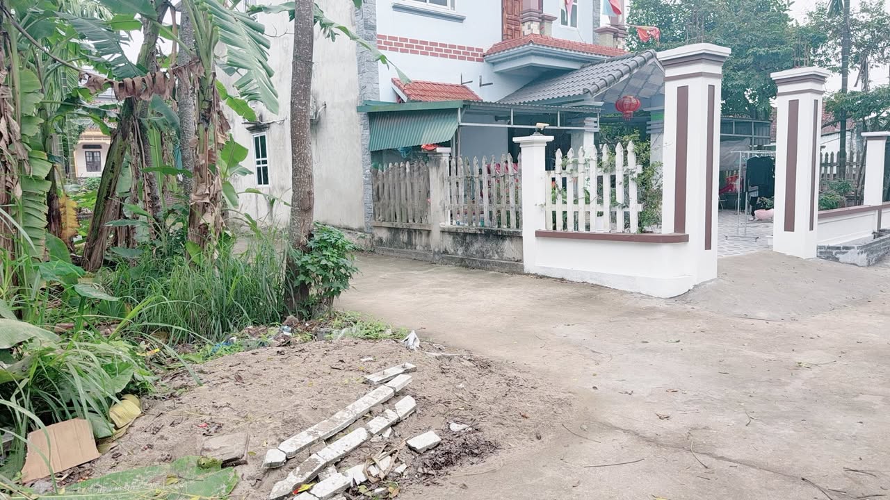 Đất 3 mặt tiền tại xã Lương Lỗ, huyện Thanh Ba, 154m² giá 700 triệu - Đường ô tô vào tận nơi!