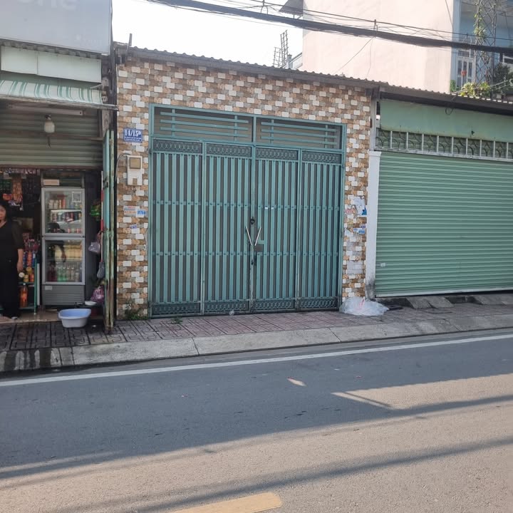 Nhà mặt tiền đường Trần Thị Bốc Hóc Môn 76m² giá 5.5 tỷ - Khu sầm uất, tiện kinh doanh!