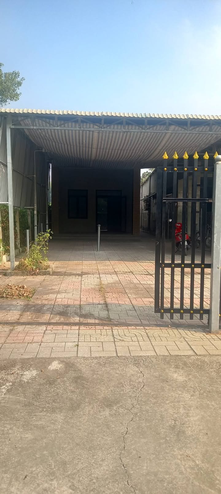 Bán nhà 350m² Ấp 4, Châu Thành, Tây Ninh - Giá 750 triệu - Gần trường Hoàng Văn Thụ, tiện ích đầy đủ!