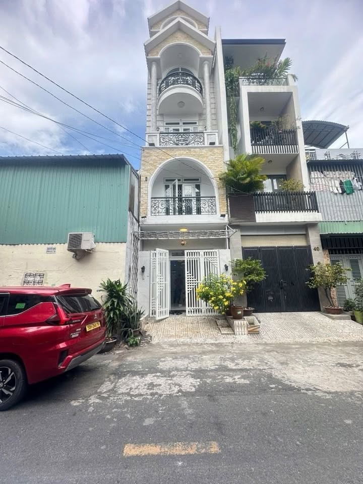 Nhà mặt tiền kinh doanh 6 tầng đường Bác Ái Quận Tân Phú 76m² giá 15 tỷ - Đầu tư sinh lời ngay!