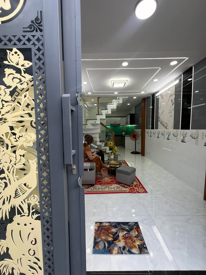 Nhà 2 tầng đường Nguyễn Sơn, Tân Phú, 48m² giá 3 tỷ - Gần chợ Bình Long!