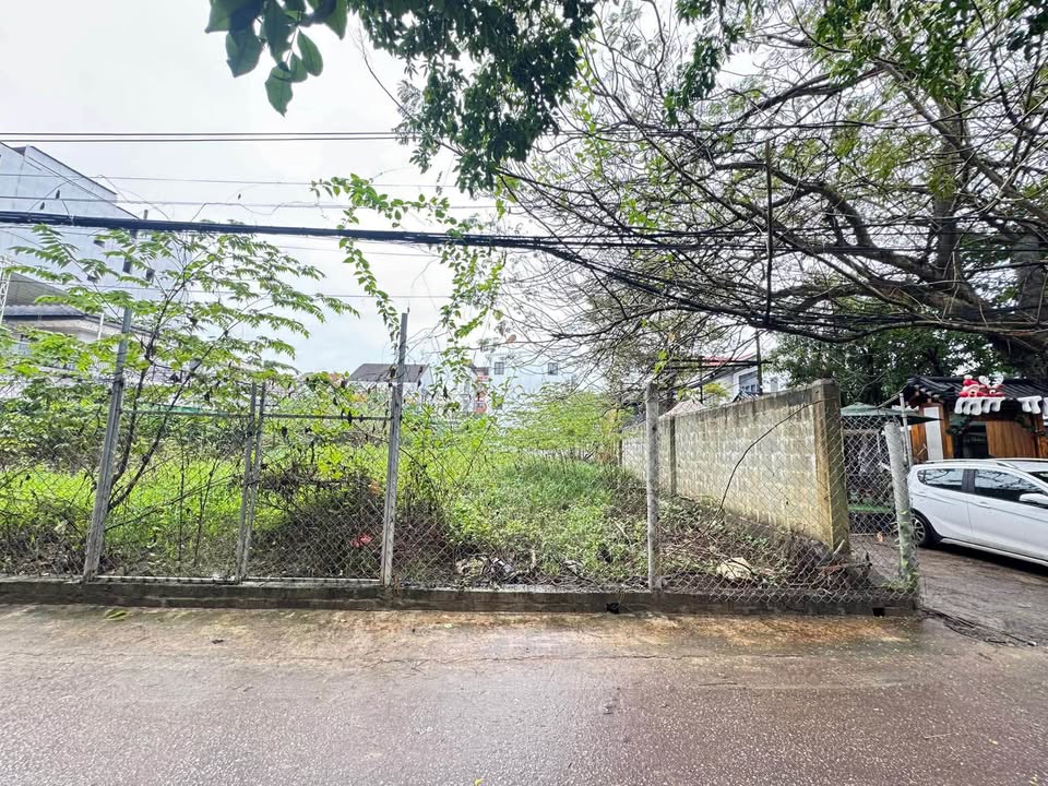 Đất xây khách sạn tại kiệt ô tô Nguyễn Công Trứ, Huế 300m² giá 15 tỷ - Đầu tư sinh lời hấp dẫn!