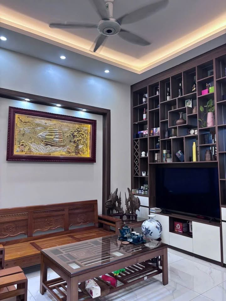 Nhà cấp 3 Phường Phú Sơn 66m² giá thỏa thuận - Tiềm năng tăng giá cao!