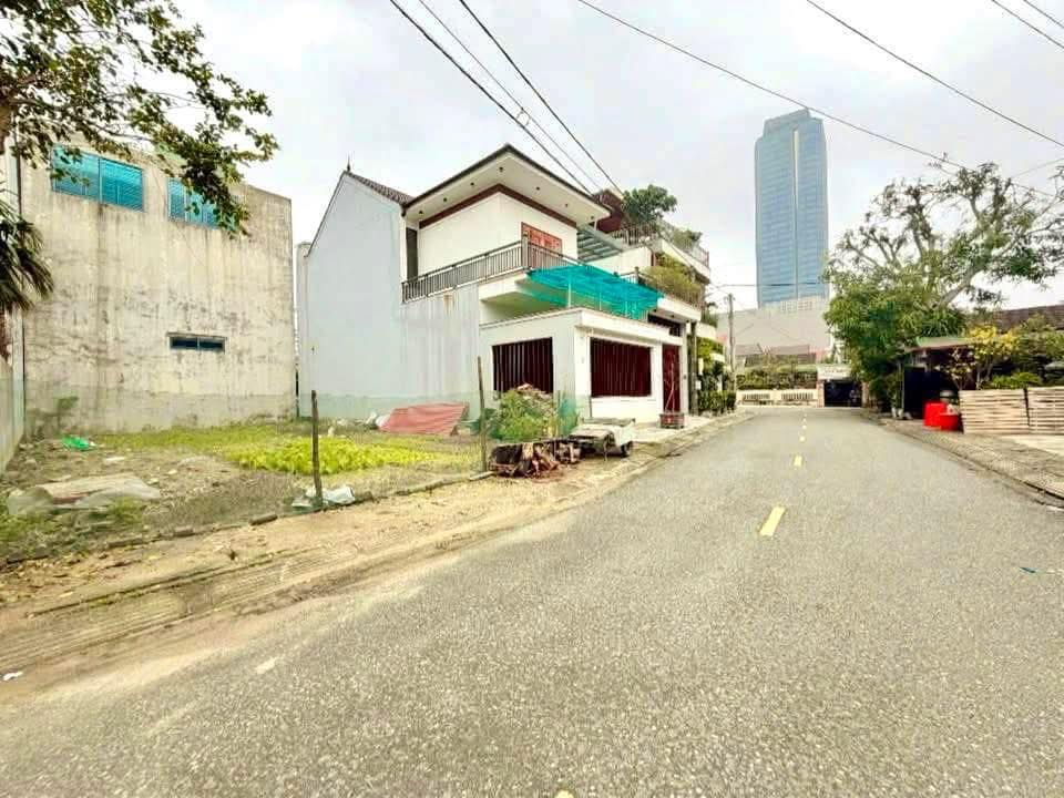 FrontHouse tại Trịnh Khắc Lập, 133m² giá 3.9 tỷ - Đường rộng thông thoáng