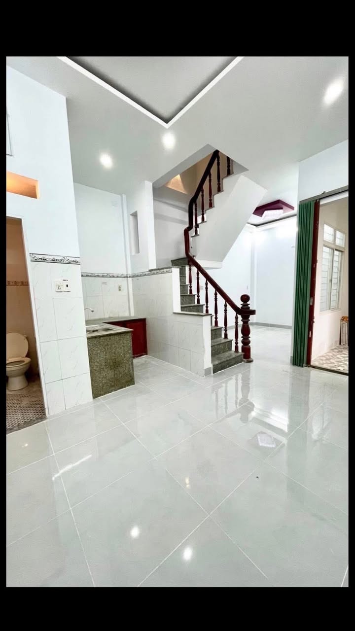 Nhà 2 Tầng Hẻm Cạn Đường Nguyễn Thị Minh Khai, Quy Nhơn 40m² giá 2.345 tỷ - Đầy đủ tiện nghi, gần biển!