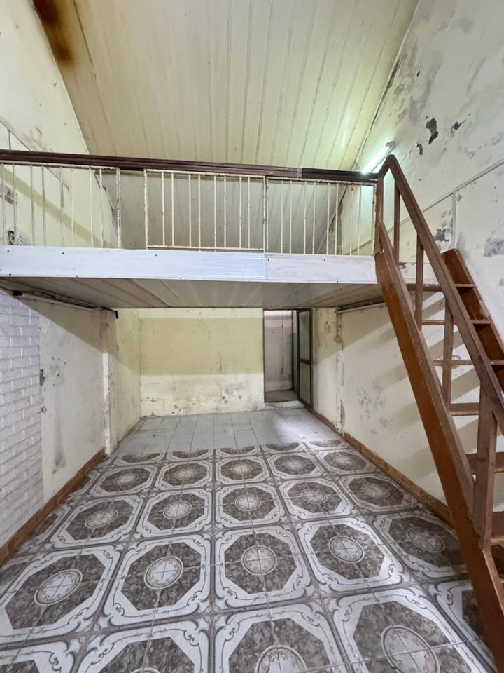 Nhà cấp 4 phố Bạch Đằng, Quận Hai Bà Trưng, 20m² giá 4.5 tỷ - Sổ đỏ chính chủ, đầu tư lý tưởng!