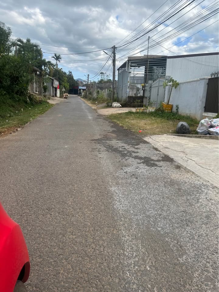 Đất thổ cư mặt đường nhựa thông Thị trấn Di Linh 125m² giá 2 tỷ - Cơ hội đầu tư hấp dẫn!