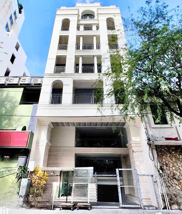 Building Mặt Phố Ô Chợ Dừa Đống Đa 100m² giá 70 tỷ - Tiềm năng đầu tư cao!