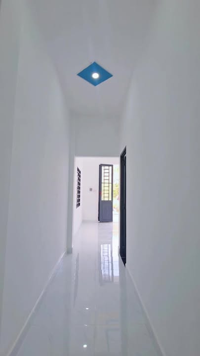 Nhà bán tại Đức Hòa, Long An 112m² giá 1.99 tỷ - Nở hậu, 2 mặt tiền