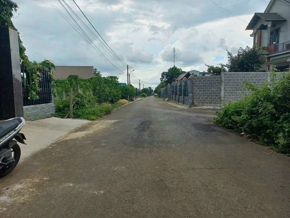 Lô đất đẹp hẻm Phan Đình Phùng, Bảo Lộc 125m² giá 2 tỷ - Cơ hội đầu tư sinh lời!