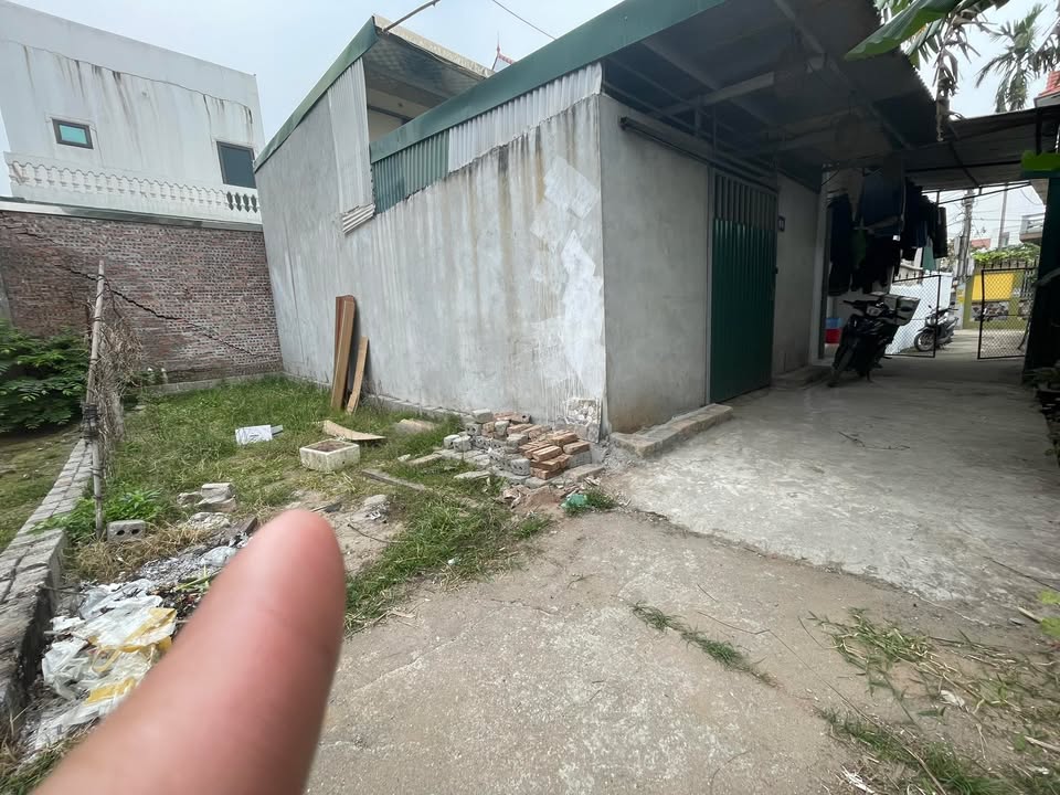 Đất nền Xã Hồng Vân, Huyện Thường Tín, 31m² giá 2 tỷ - Vị trí đắc địa, dân cư đông đúc!