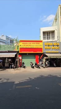 Bán nhà mặt tiền đường Nguyễn Thái Bình, Quận Tân Bình, 89m² giá 2x tỷ - Cơ hội đầu tư tuyệt vời!