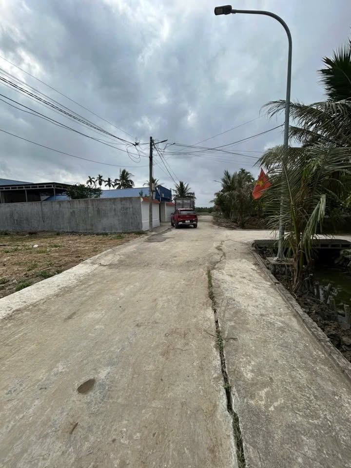 Đất nền góc mặt đường Thu Du, Minh Tân 72,2m² giá chỉ 1.4 tỷ - Cơ hội đầu tư tuyệt vời!