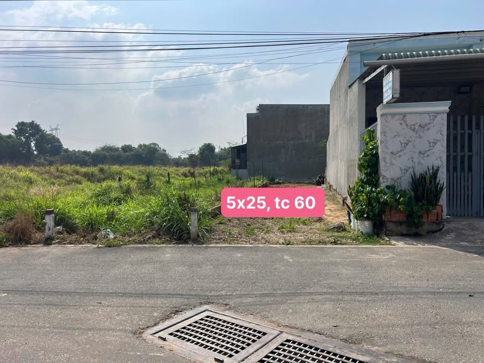 Đất nền Tân Định, Bến Cát 125m² giá 1.5 tỷ - Sổ đỏ chính chủ, vị trí đắc địa!