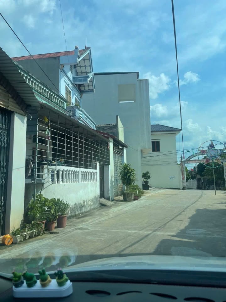 Lô đất sẵn nhà 1 tầng tại Thị trấn Vôi, Lạng Giang 92m² - Giá chỉ 1.7 tỷ!