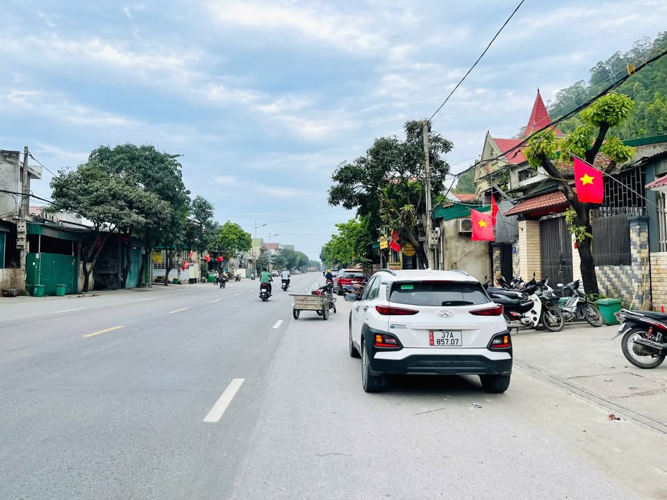 FrontHouse Đường QL46, Nghĩa Đàn 131m² giá 3.6 tỷ - Vị trí kinh doanh đắc địa!