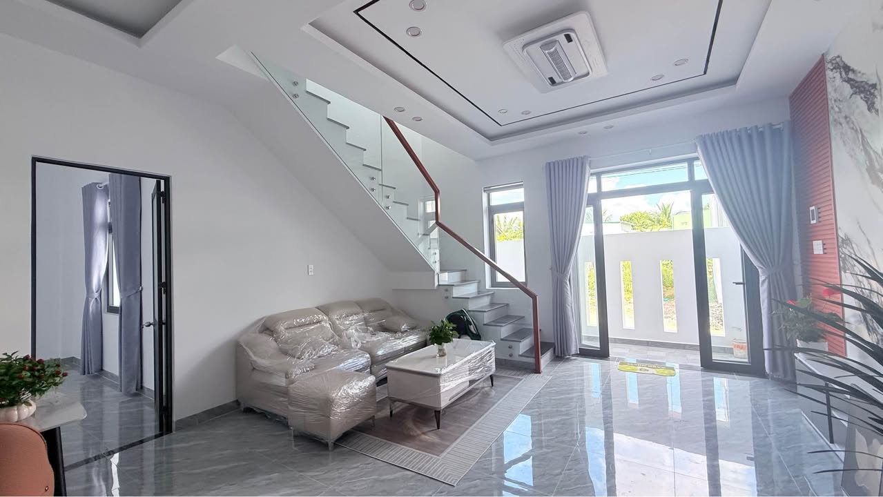 Nhà riêng Sơn Tây 86m² giá 1.79 tỷ - Thiết kế hiện đại, sẵn sàng ở ngay!