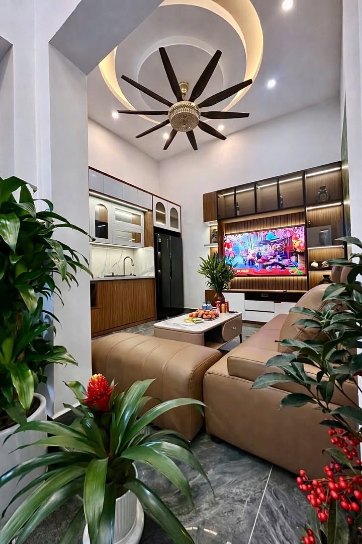 Nhà đẹp Minh Khai, Hai Bà Trưng 30m² giá 8.39 tỷ - Sẵn sàng vào ở ngay!