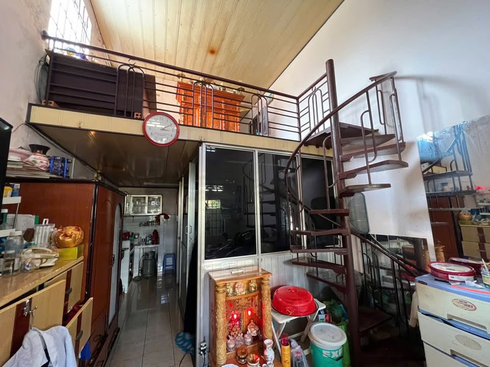 Bán đất đẹp hẻm Tuệ Tĩnh, Lộc Thọ, Nha Trang 70m² giá 9.3 tỷ - Vị trí đắc địa gần biển!