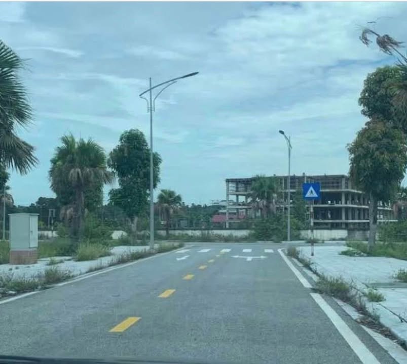 Đất khu 3 Vân Phú - Việt Trì 90m² giá 2.7 tỷ - Hạ tầng đẹp, tiềm năng sinh lời!