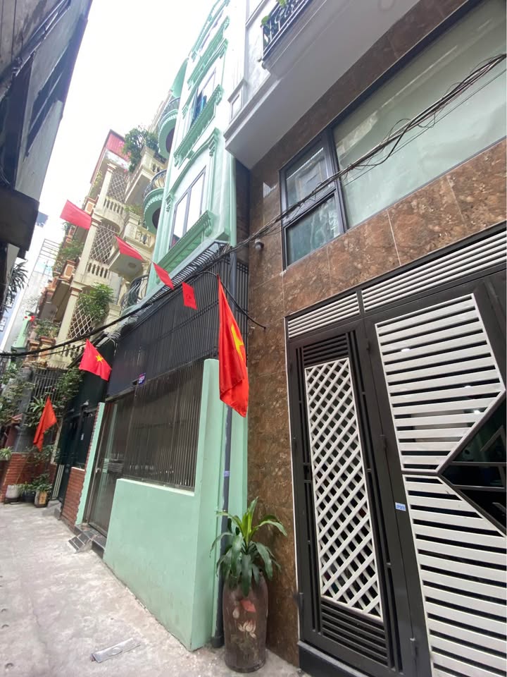 Nhà Phân lô Tô Vĩnh Diện, Thanh Xuân 60m² chỉ 14 tỷ - An ninh tốt, ô tô tránh!