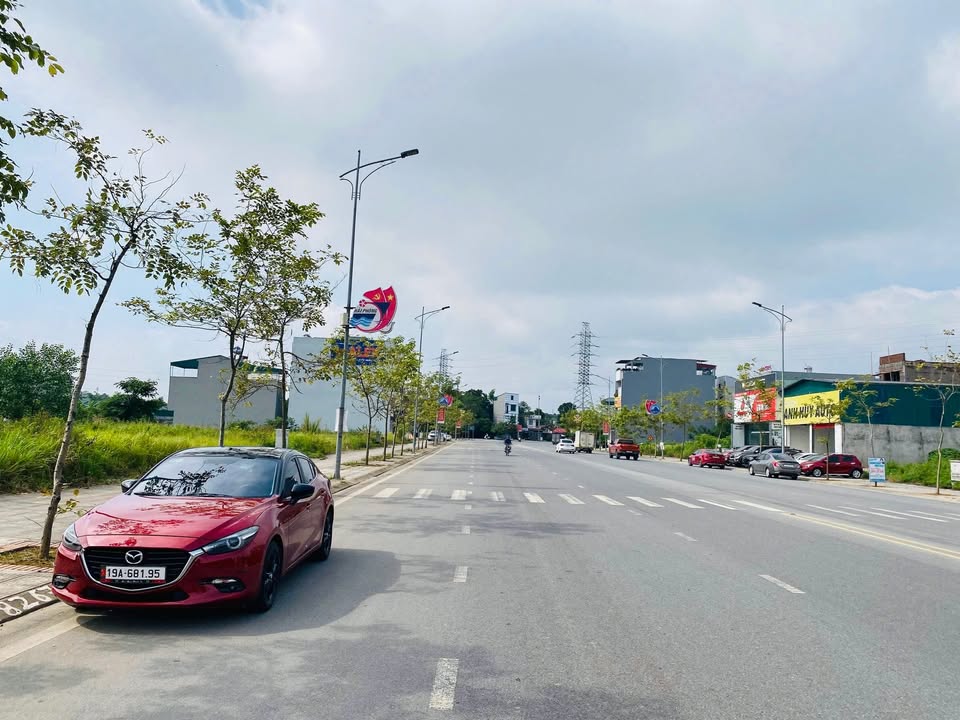 Đất nền thương mại tại Khu TĐC Đồng Mạ, Vân Phú, 94.5m² - Vị trí đắc địa cho kinh doanh!