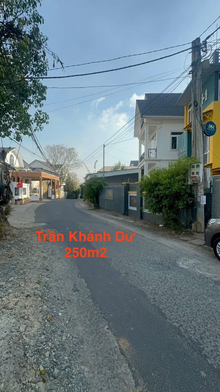 Đất mặt tiền Trần Khánh Dư Đà Lạt 250m² giá 17.5 tỷ - Cơ hội đầu tư không thể bỏ lỡ!