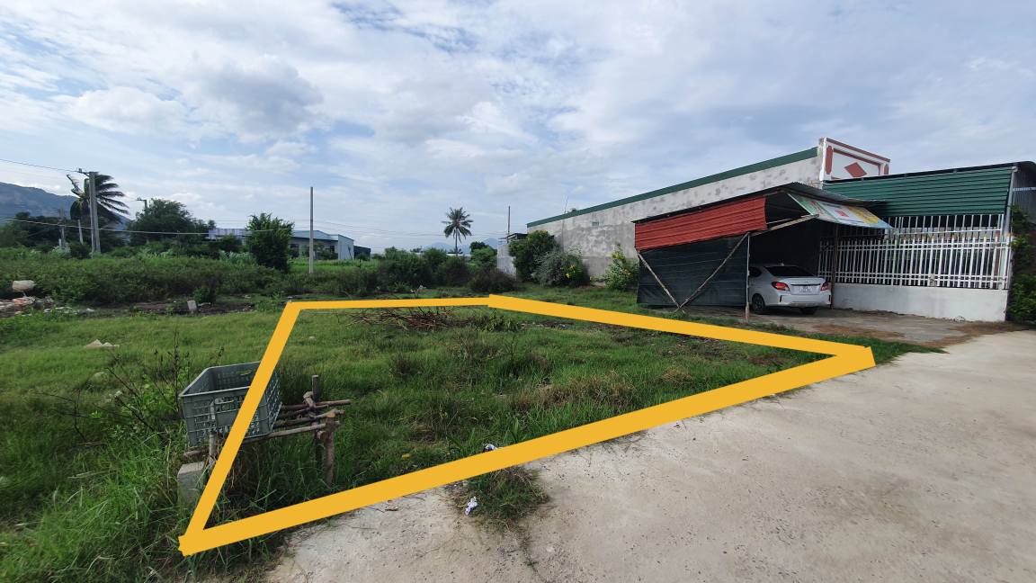 Đất nền Phan Rang-Tháp Chàm 270m² giá chỉ 600 triệu - Cơ hội đầu tư hấp dẫn!