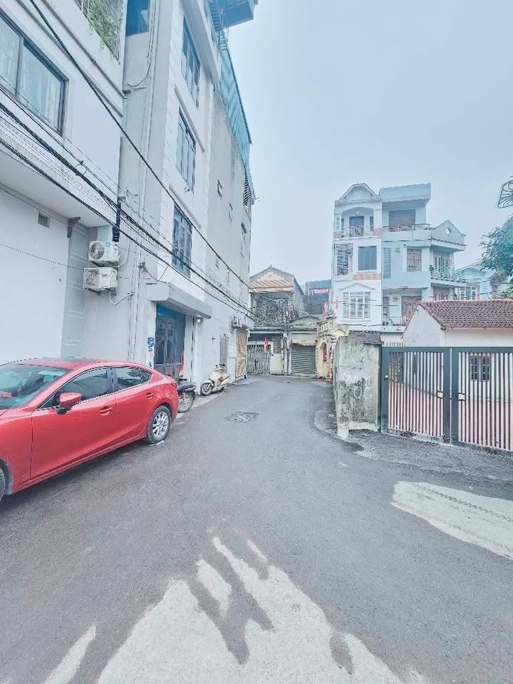 FrontHouse Đại Mỗ 30m² giá 9 tỷ - Kinh doanh thuận lợi, ô tô tránh nhau!