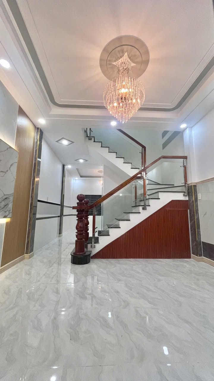 Nhà hẻm 740 Hiệp Bình Phước 40m² giá 2.49 tỷ - Đúc kiên cố, hẻm xe hơi!