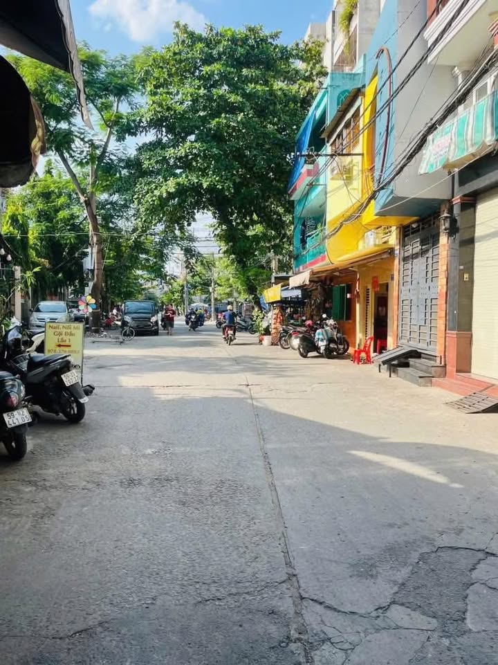 Nhà mặt tiền Cư Xá Bình Thới, Phường 8, Quận 11 - 8.7 tỷ, vị trí VIP, thương lượng ngay!