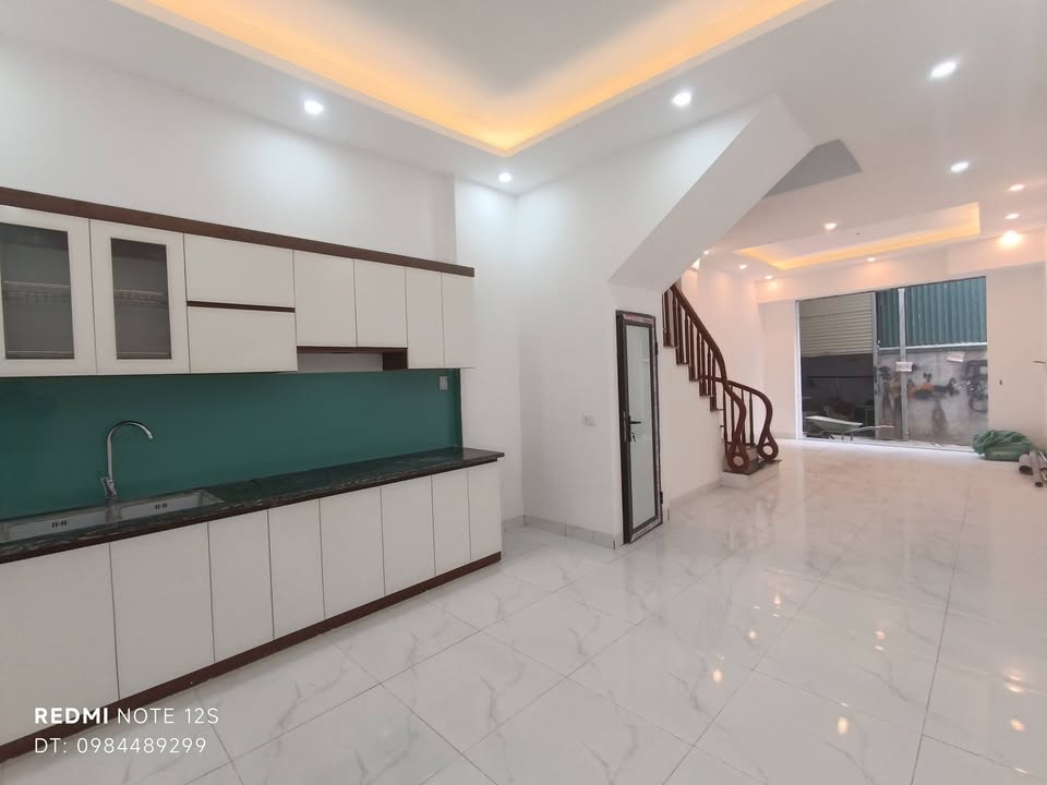 Nhà 4 tầng 4 ngủ An Khánh 45m² giá 3.3 tỷ - Gần đường ô tô tránh