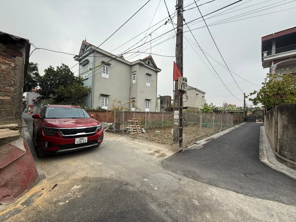 Đất nền thôn Đình Trung, Đông Anh 58m² giá chỉ 700 triệu - Đầu tư sinh lời nhanh!