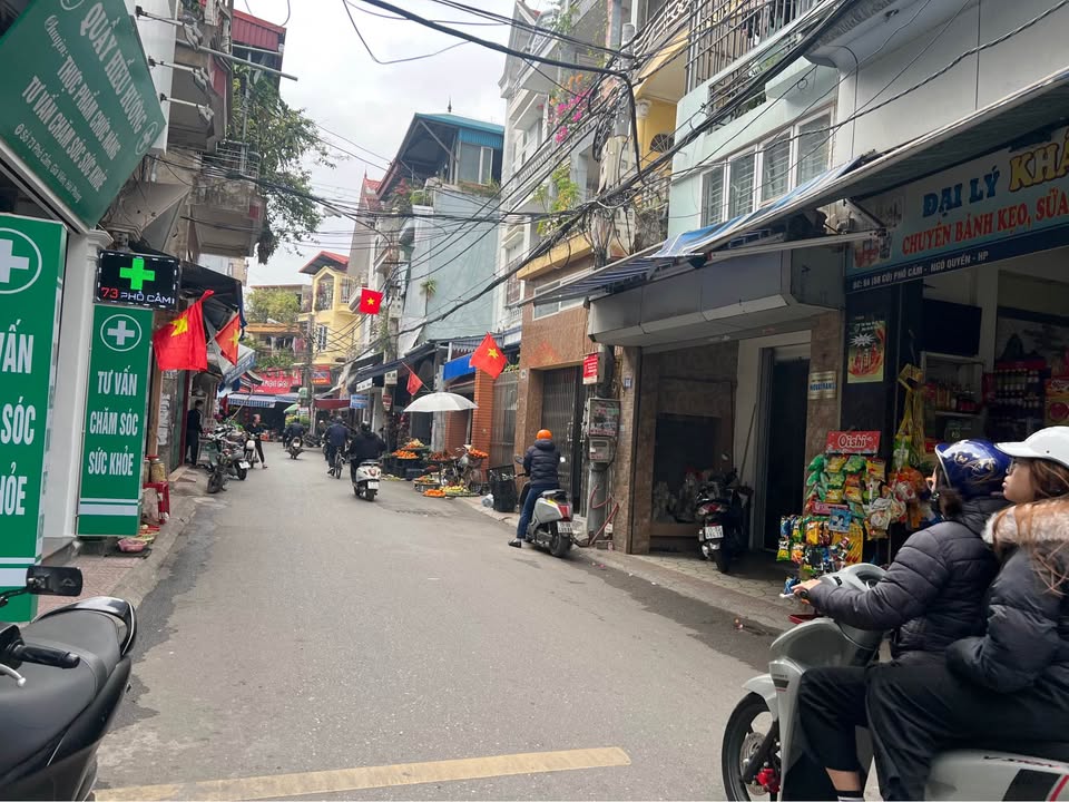 Nhà mặt đường Vạn Mỹ, Quận Ngô Quyền, 56m² giá 6.4 tỷ - Kinh doanh siêu lợi nhuận!