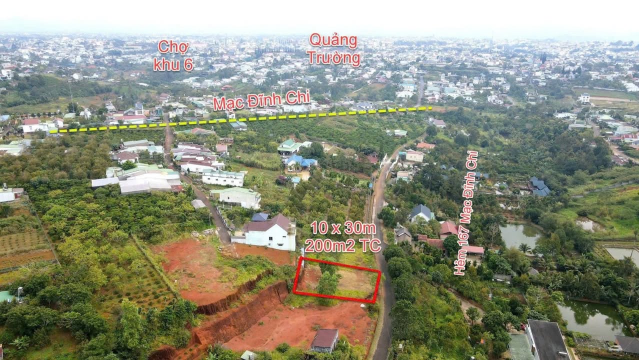 Đất thổ cư 300m² tại hẻm 167 Mạc Đĩnh Chi, Bảo Lộc giá 2.4 tỷ - Cơ hội đầu tư tuyệt vời!