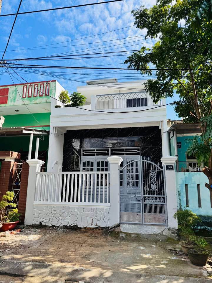 Bán Nhà 2 Mê Hướng Tây Nam Đường Xuân Thiều 14, Đà Nẵng - Gần Biển Chỉ 500m!