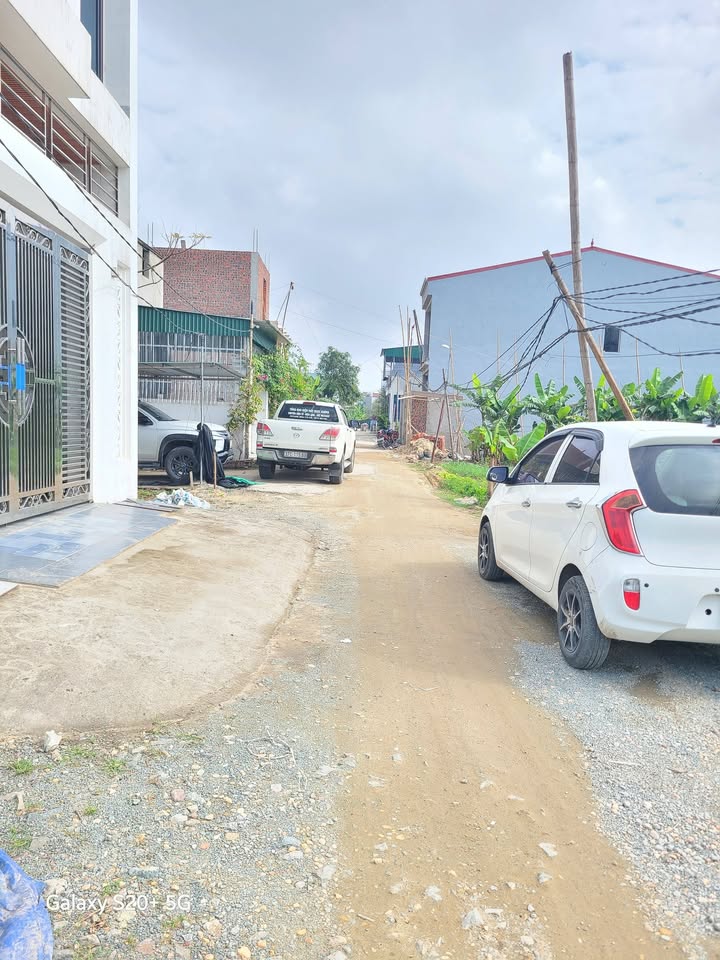 Đất nền Khối 1 - Vinh Tân 100m² giá 3 tỷ - Đầu tư sinh lời ngay!