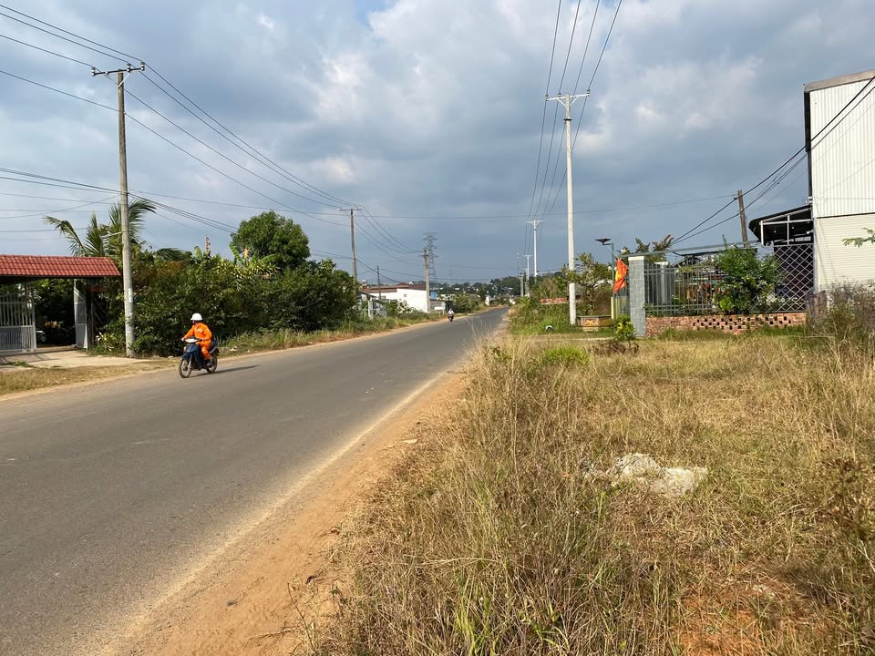 Đất nền Bảo Lộc 203m² giá 1.3 tỷ - Sổ hồng chính chủ, xây dựng tự do!