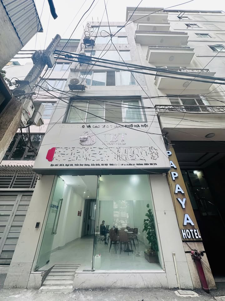 Văn phòng cho thuê Lê Văn Lương 60m² chỉ 8 triệu - Mặt đường lớn, thuận tiện kinh doanh!