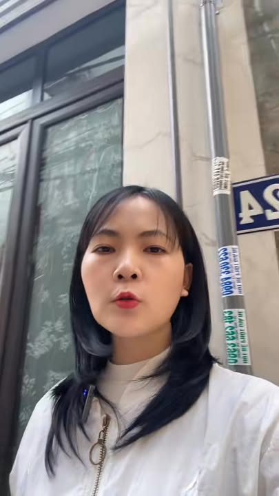 Nhà phố Lạc Long Quân - Tây Hồ 35m² giá 9 tỷ - Pháp lý chuẩn, giao dịch ngay!