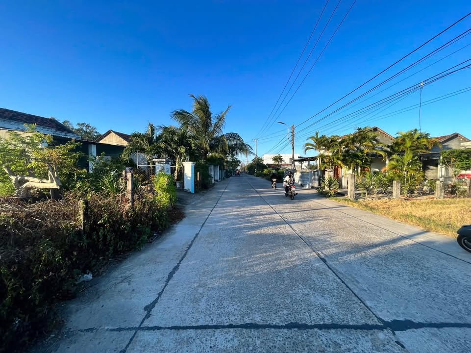 FrontHouse Lê Hanh, Phường Hòa Hiệp Bắc, 381m² - Gần bãi tắm Làng Lò!