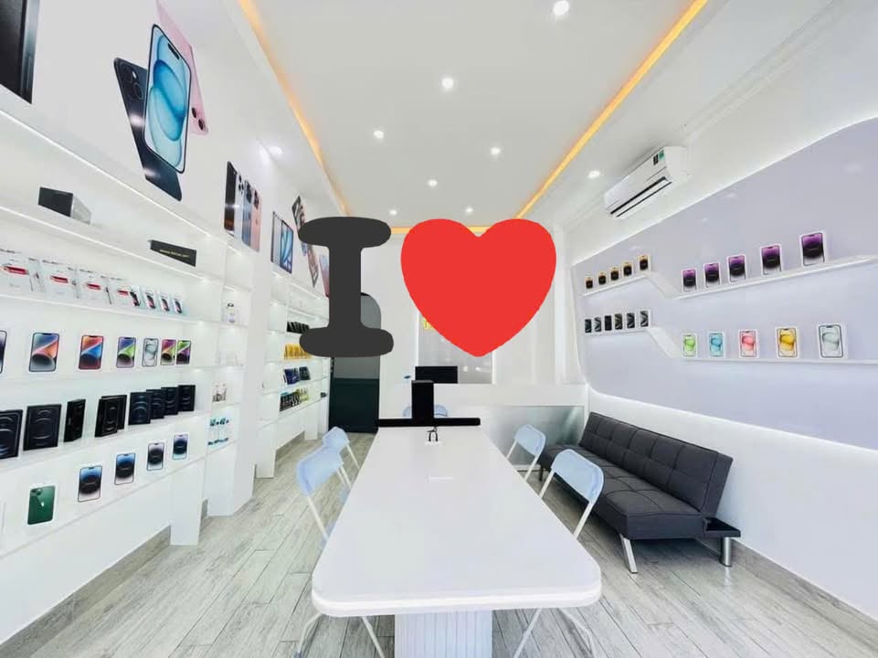 Nhà mặt tiền 3 tầng đường Lê Trung Kiên, TP Tuy Hòa, giá 3 tỷ - Kinh doanh thuận lợi!