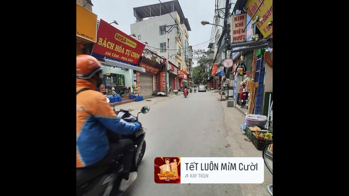 Nhà riêng Cổ Nhuế 30m² giá 6 tỷ - Mặt ngõ ô tô tránh, tiện ích đầy đủ!