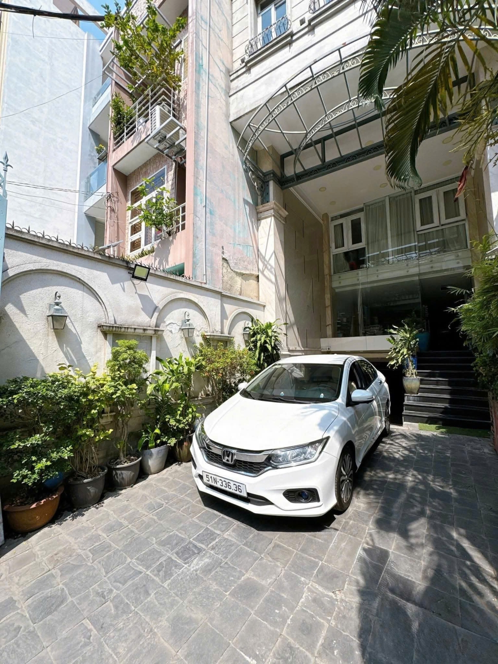 Tòa nhà mặt tiền Trần Bình Trọng, Bình Thạnh - 130m², 9 tầng, giá 34.9 tỷ - Đầu tư sinh lời cao!