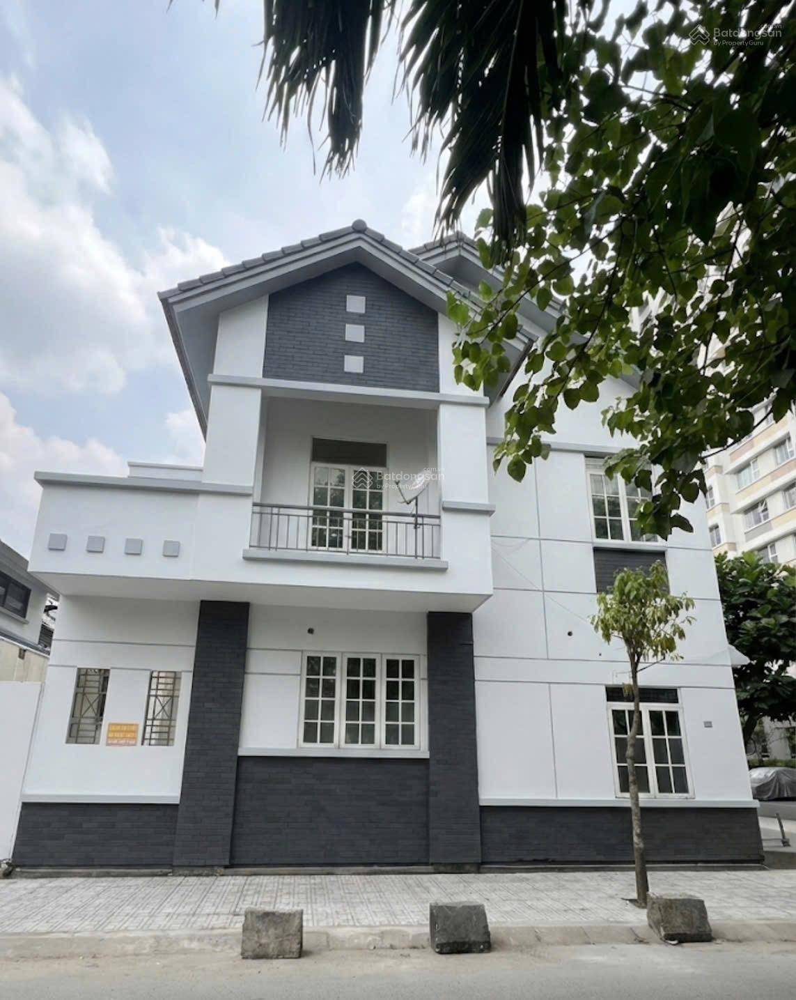 Bán gấp Căn Vila GÓC 131.5m² tại KDC Nam Long, Quận 9 - Sổ hồng chính chủ!