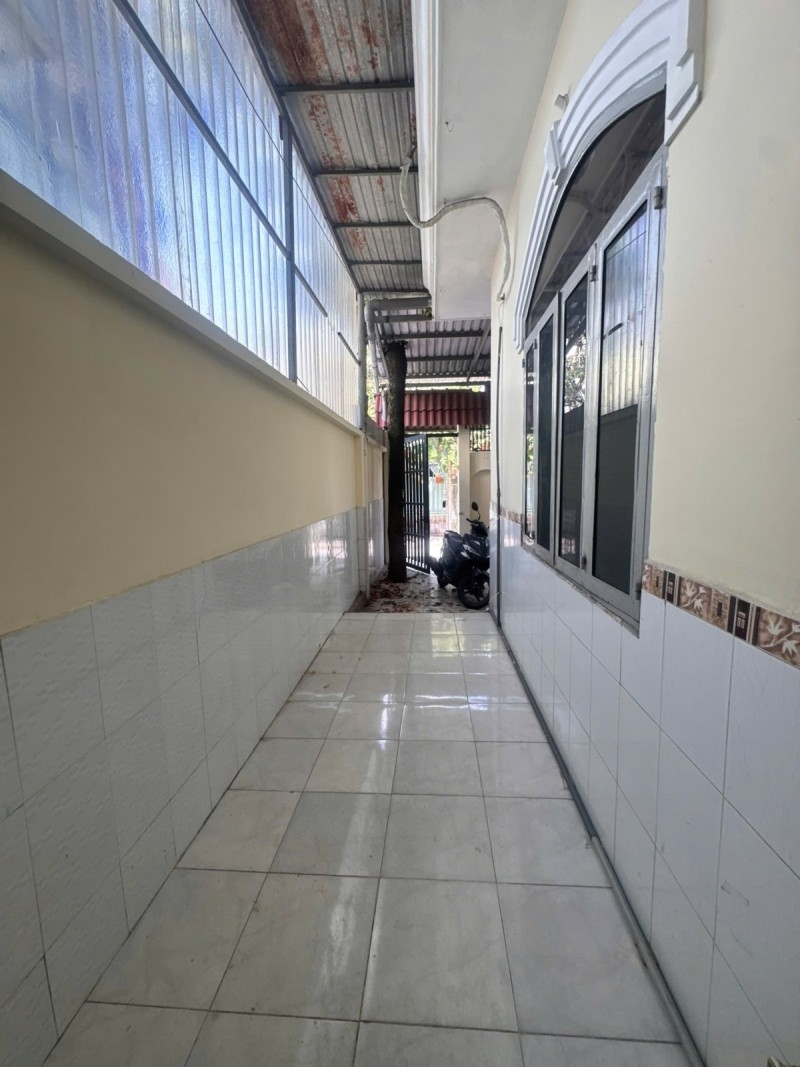 Nhà mặt tiền 95m² tại Long Thạnh Mỹ, Q9 - Giá chỉ 7 tỷ!