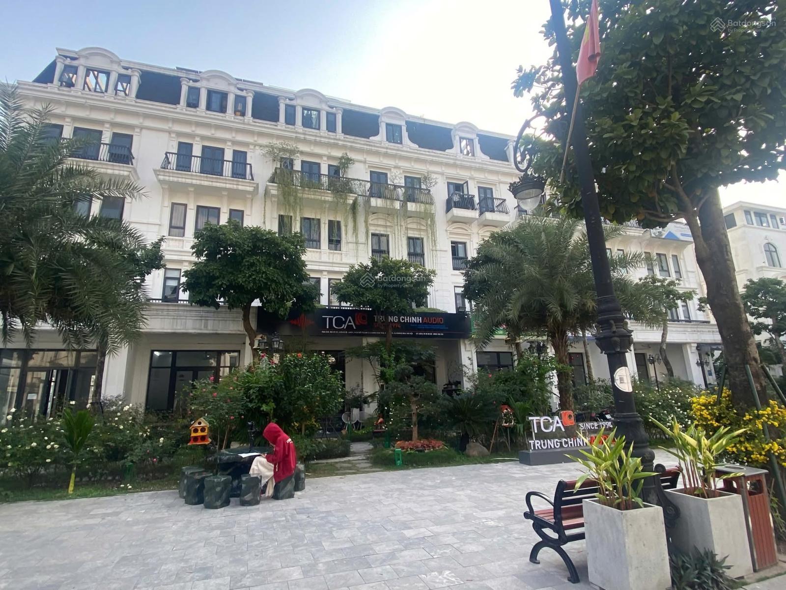 Căn liền kề Hoàng Mai 95m² giá 29 tỷ - Gấp trước Tết âm!