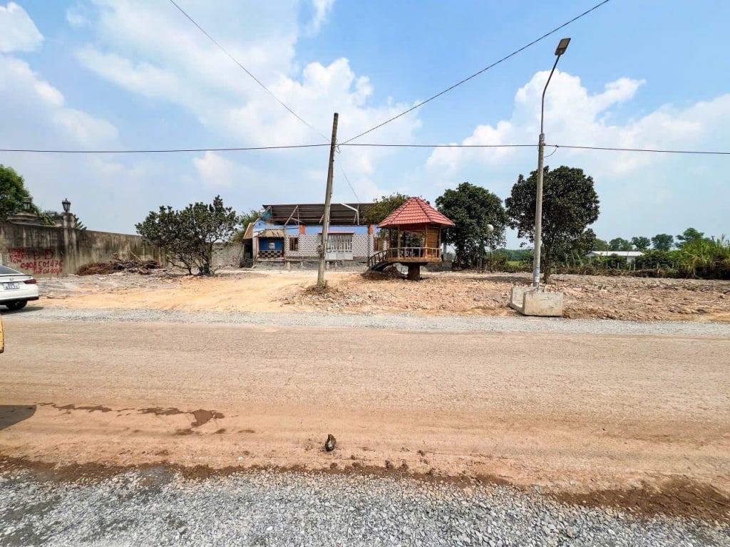 Lô đất mặt tiền 125m² tại Bình Lợi, Vĩnh Cửu - Chỉ 2 tỷ, sổ hồng riêng!