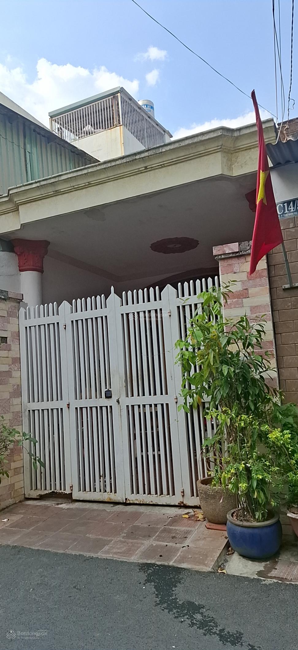 Nhà 2 mặt tiền C14/4, Quận 9, 157m² - Vị trí đắc địa cho căn hộ dịch vụ